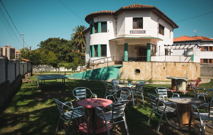 Surfhouse Gijón