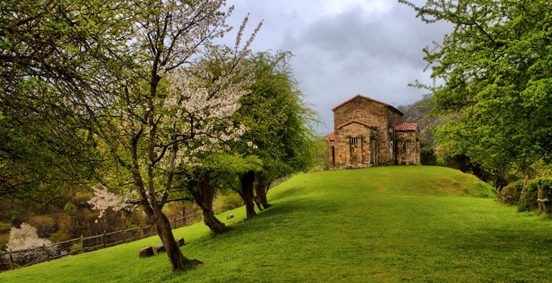 Iglesia de Santa Cristina de Lena