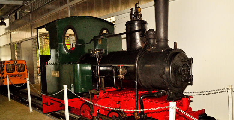 Locomotora de vapor en el Ecomuseo de Samuño