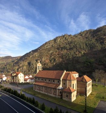 Poblado minero de Bustiello