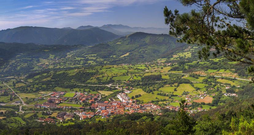 Salas, tierra medieval, legendaria y jacobea