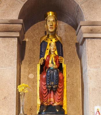 Talla románica de la virgen de Tina