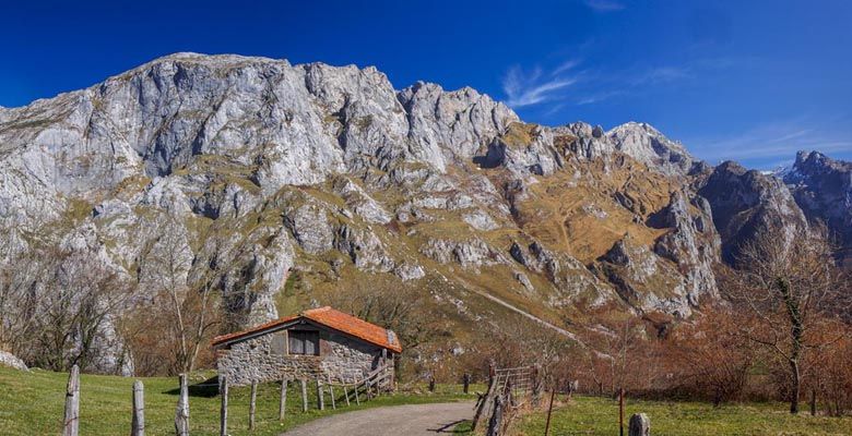 Vista panorámica del Valle de Angón