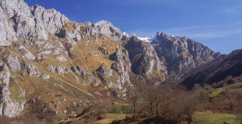 Valle de Angón en Amieva