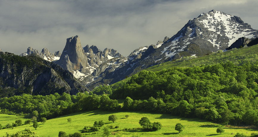 12 lugares que te sorprenderán en el oriente de Asturias