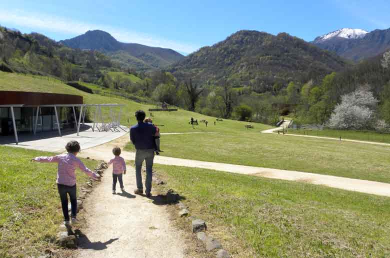 Parque de la Prehistoria de Teverga