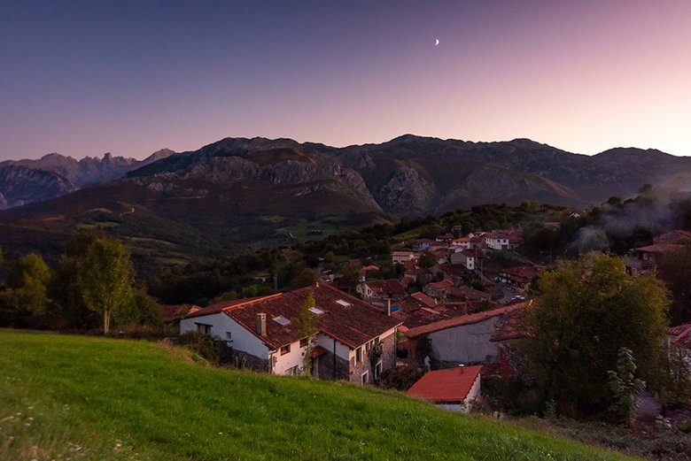 Atardecer en Asiegu (Cabrales) ©Mampiris