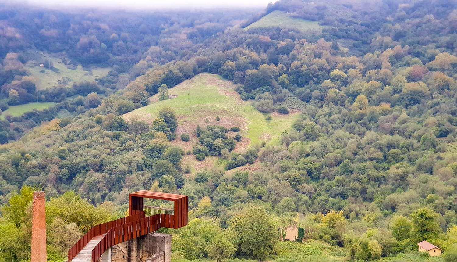 Itinerario verso le miniere di Texeo e il villaggio di Rioseco