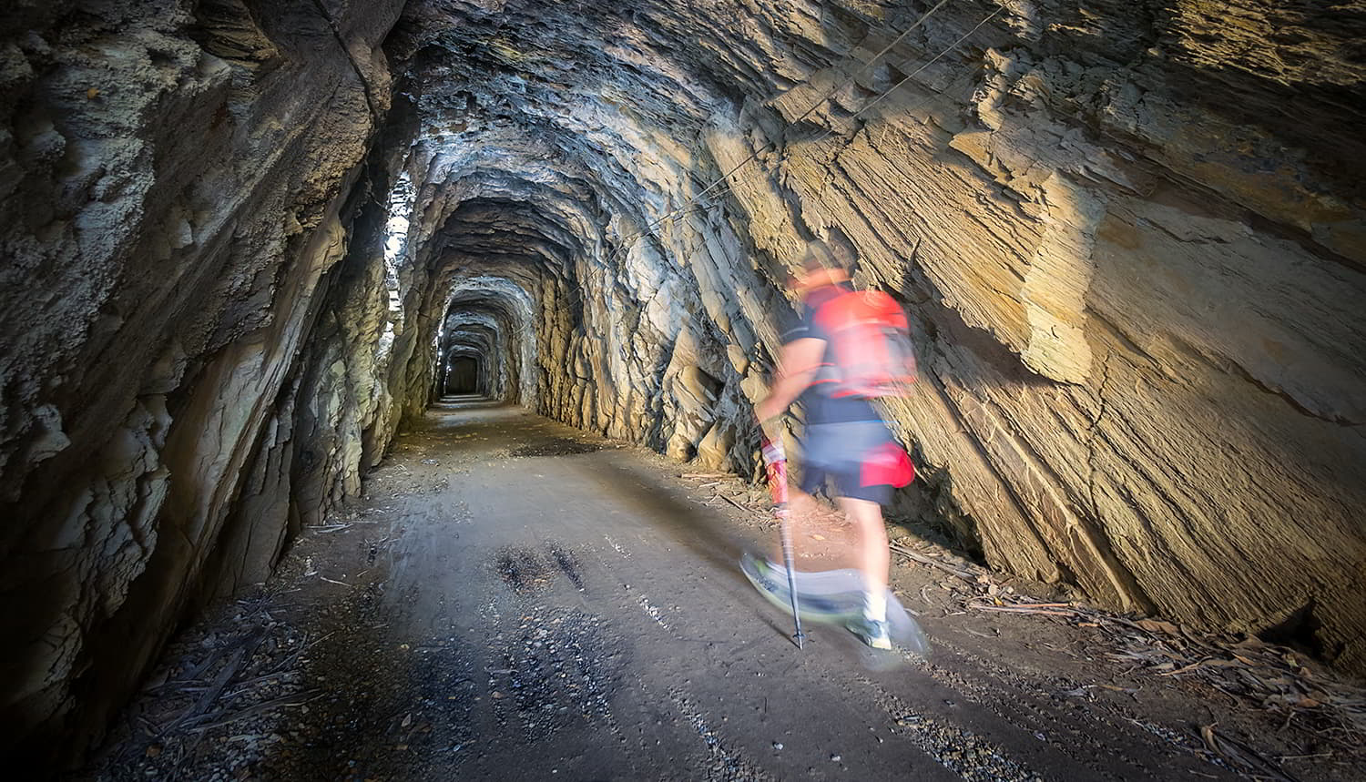 Il percorso ferroviario, lungo la Via Verde Eo