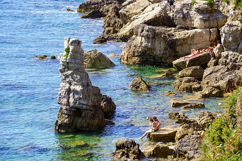 Entorno de la Playa de Cervigón o El Rinconín (Gijón/Xixón) ©viajerosconfesos