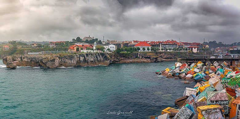 Cubos de la Memoria (Llanes) ©Luis Granell