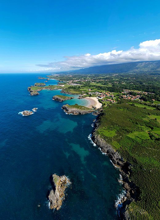 Playa de Barru (Llanes) ©David Bode García