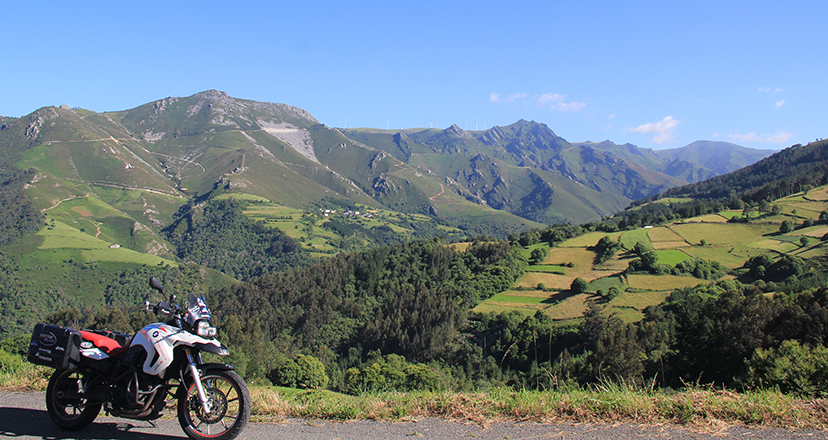Descubre en moto el occidente de Asturias y sus rincones