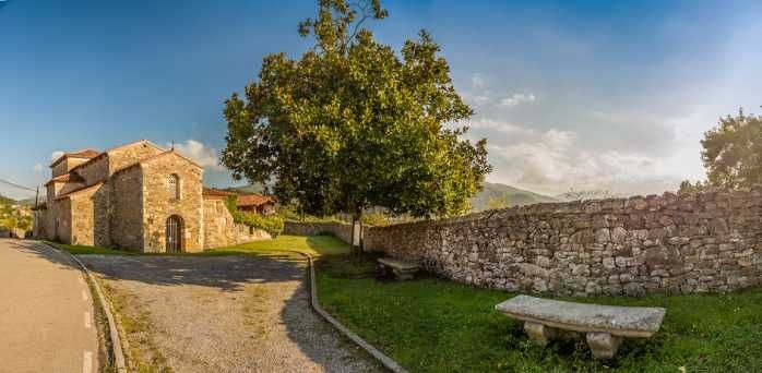 Iglesia prerrománica de Santianes en Pravia