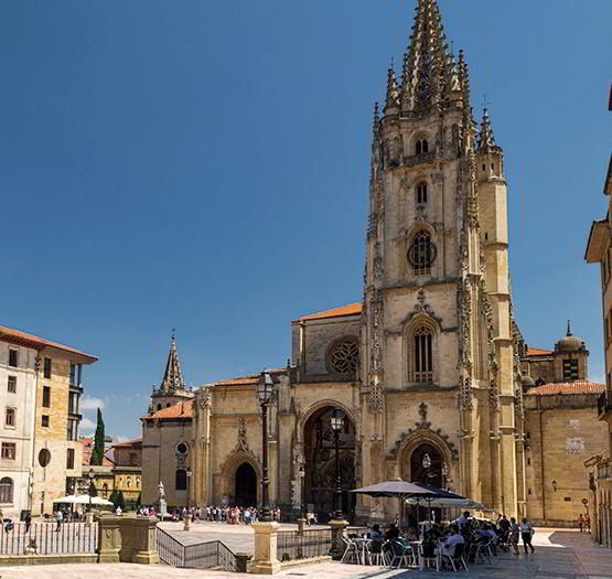 San Salvador Cathedral (Oviedo/Uviéu).
