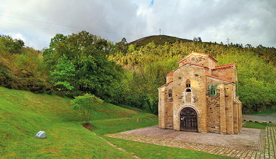 San Miguel de Lillo (Oviedo/Uviéu)