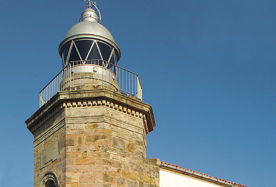 Tazones lighthouse (Villaviciosa).