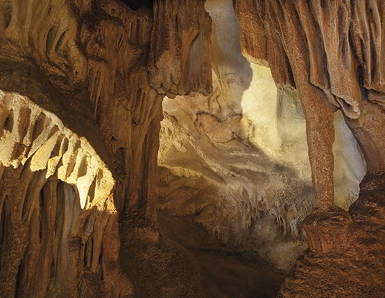 La Peña Höhle (Candamo)