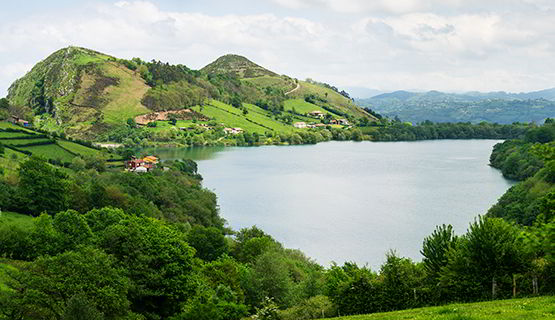 Alfilorios reservoir (Morcín)