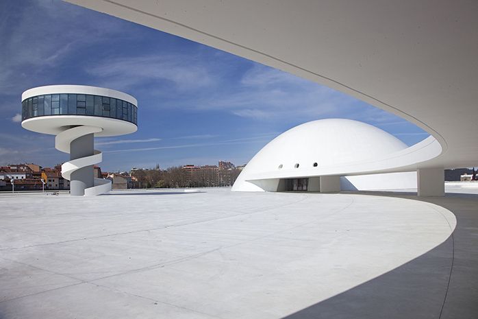 Centro Niemeyer en Avilés