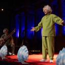 Imagem Iconos o la exploración del destino. Humor en Oviedo