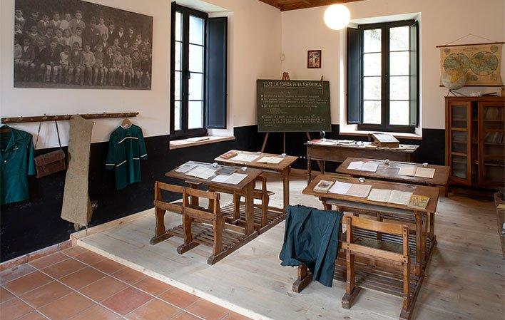 Ir para Imagem Museu da Escola Rural das Astúrias