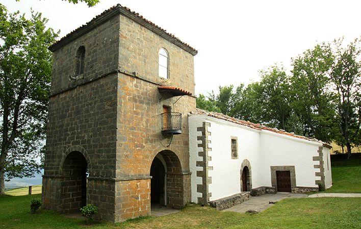 Santuario del Acebo a Corias