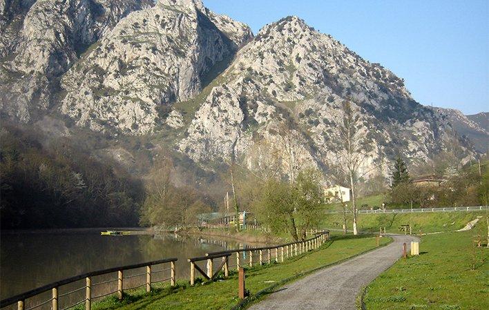 Oviedo al Embalse de Valdemurio foto 2