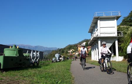 Lungo il percorso della valle del Turón