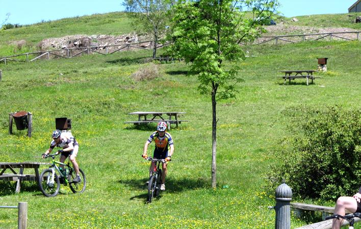 Etapa 7: Alto la Colladiella - La Peña (Mieres) foto 4