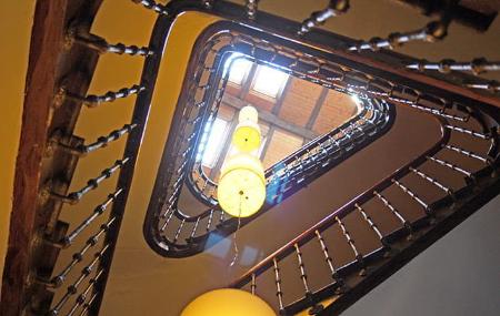 Hotel La Colmena escaleras
