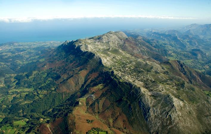 Por la Sierra del Sueve y el Parque Natural de Ponga foto 4