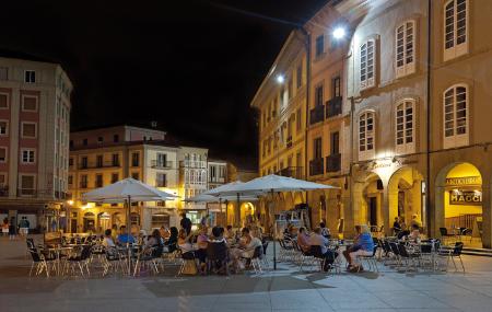 Avilés, Plaza de España