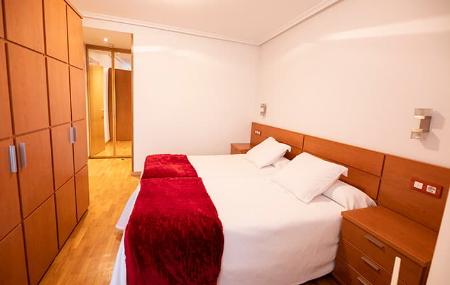 Apartamentos Cean Bermúdez 2-4 pax