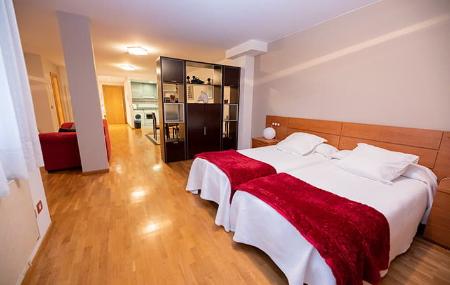Apartamentos Cean Bermúdez 4 pax