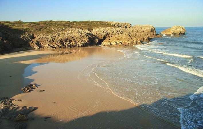 Playa de San Antolín - Playa de Guadamía foto 2