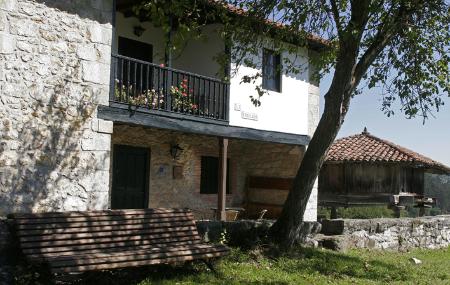 Casa de Aldea La Collada exterior