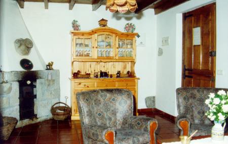 Casa de aldea Los Pindales salón