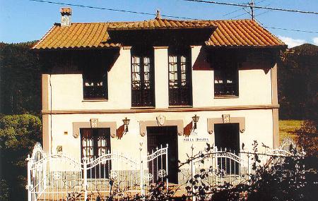 Casa de aldea La Casona de Luerces exterior