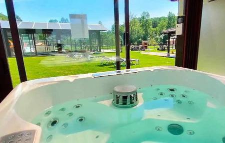 Jacuzzi - El Castañeu
