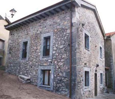 Casa Rural Llorea exterior