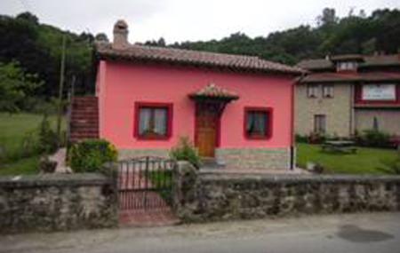 Casa de Aldea El Asturiano exterior