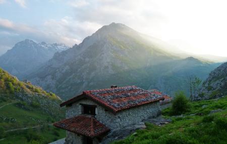 Casa de aldea La Llambria exterior