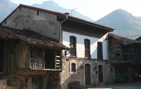 Casa de aldea English in Asturias exterior