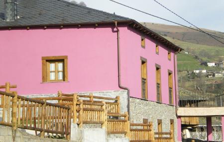 Casa de aldea Lago Gabriel exterior