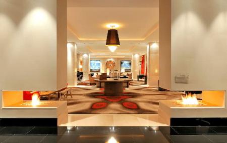 Hotel Zen Balagares hall