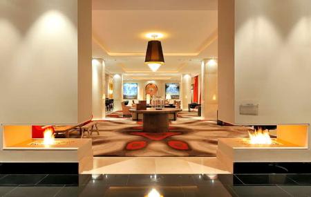 Hotel Zen Balagares hall