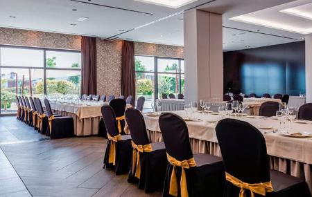 Hotel Zen Balagares salón