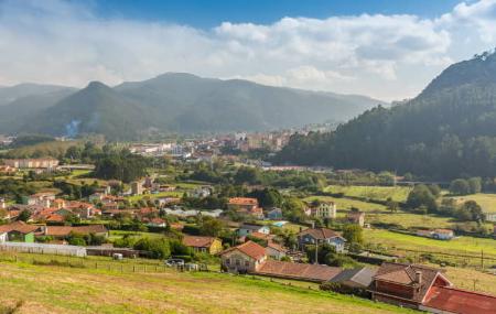 Vista de Pravia desde Agones – Pravia