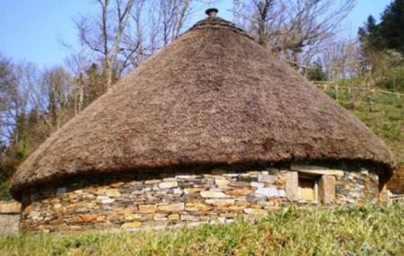 Centro di interpretazione della palloza di Ibias (Ibias palloza)